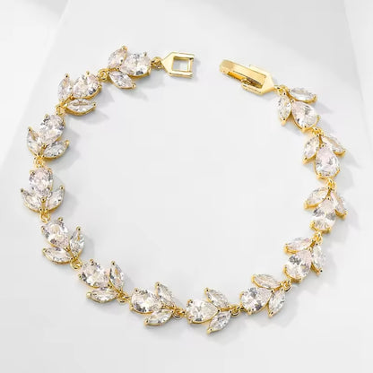 Flower Shaped Crystal Charms Bracelet