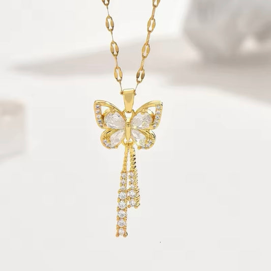 Exquisite Butterfly Tastle Necklace
